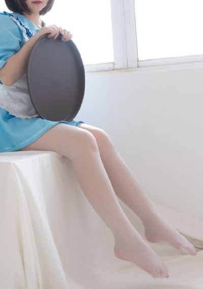 小受在公交车被八个男人强_BD在线视频观看
