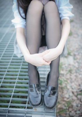 japanese白嫩丰满老师_DVD完整在线观看