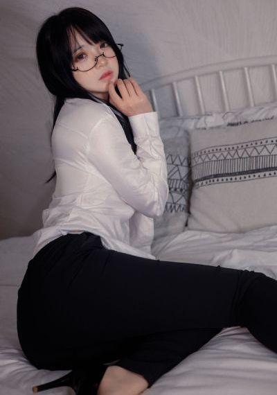 若妻在线观看_720超清免费观看