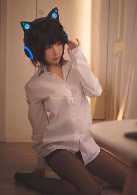 织田真子被义子中出_高清在线播放