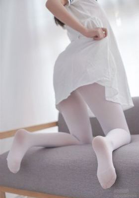 美女撒尿视频网站app_高清迅雷下载